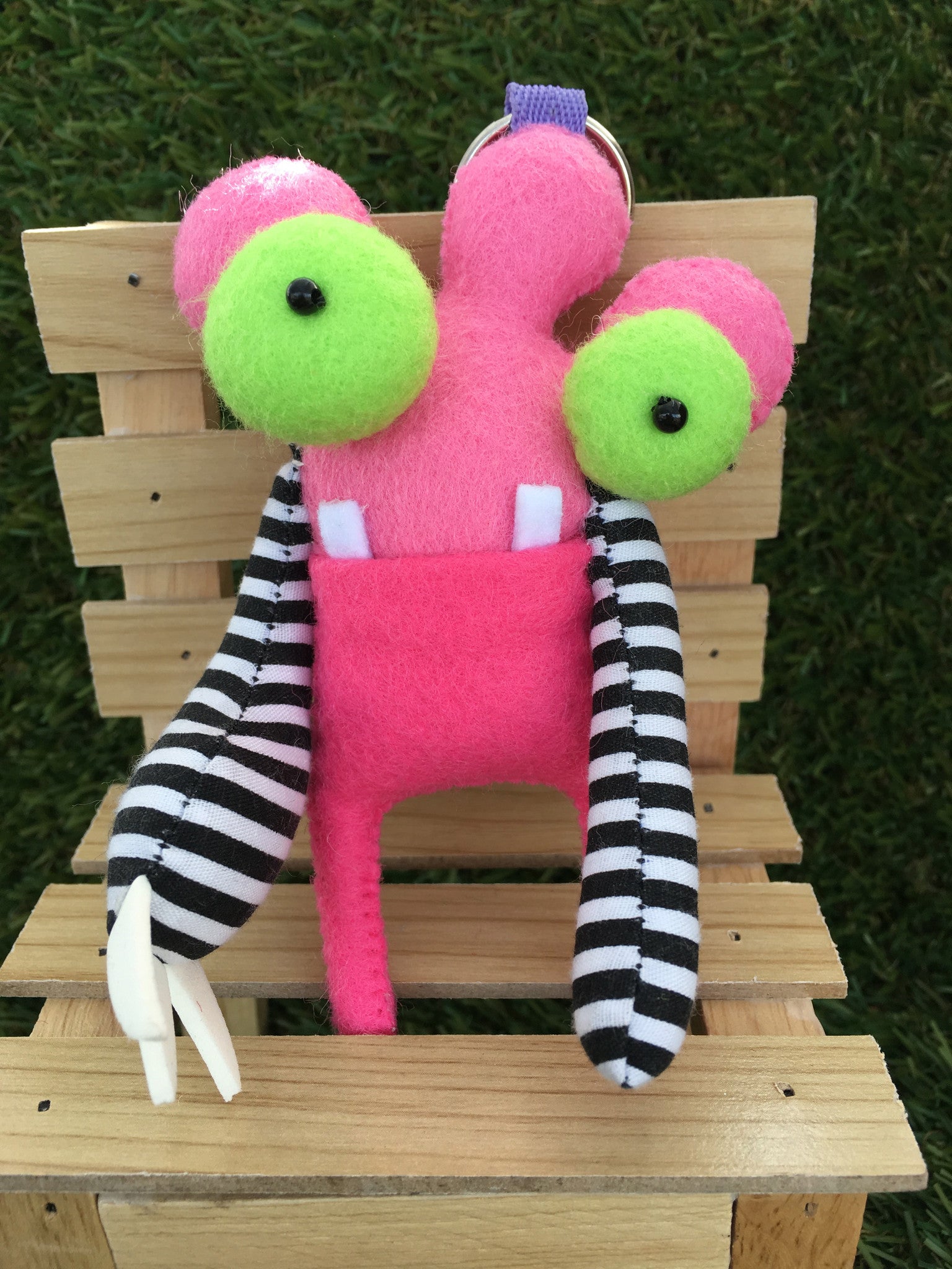 Mr Claw. Keychain